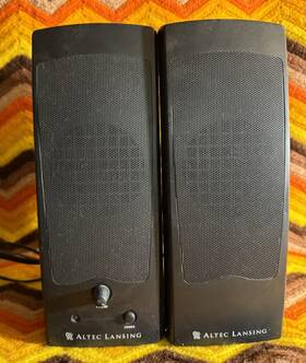 Acs22bw Altec Lansing Amplified Speaker System - Tested And Working Very Loud