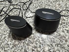 2020290 Amazon Basics Computer Speakers