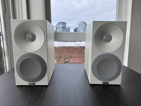 Amphion Helium410 Desktop Speakers Pair Made In Finland