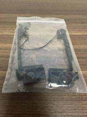 Ado933 Apple Macbook Pro 2015 A1502 Left And Right Speaker Set Very Good