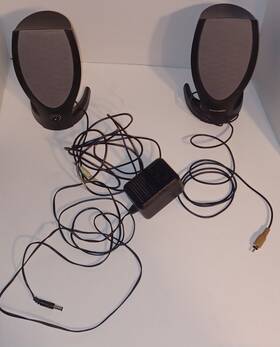 Cn-04n567-48220-24 Harman Kardon Used Harmon Black Pc Speakers