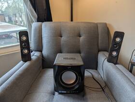 Ilive Ihb238b 2.1 Channel Wireless Speaker System With Subwoofer Rca Black