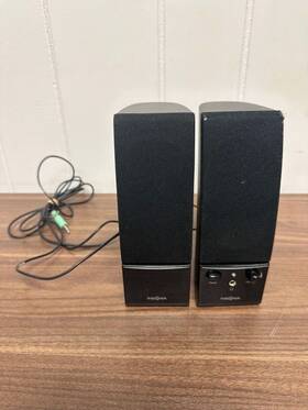Qyw892 Insignia 3.5 Mm Wired Speakers For Pc