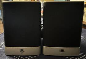 5070-2424 Jbl Rhythm 2.0 Powered Speaker Set No Ac Adapter