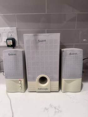 A31109c Kinyo Subwoofer Multimedia Speaker System
