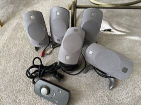 0426r Logitech Surround Sound Speakers