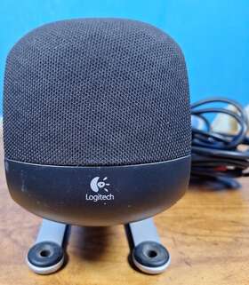 Z640 Logitech 097855013095 Replacement Satellite Speaker For Rear Right Red Connect