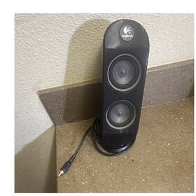 Logitech 10004270-04r 2.0 Channel Wired Computer Speakers 3.5mm Jack Black