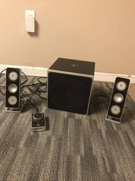 9701860122z4iw Logitech Z4 Computer Speaker 2.1 System With Volume Control - Sub 120v