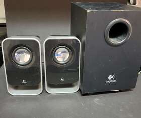 S-00042 Logitech Ls21 Pc Speakers Black/silver Sub-woofer Left Right