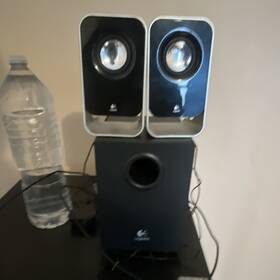 Logitech S-00116a 2.1 Channel Wired Speaker System With Subwoofer Black/silver