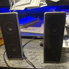 S-0194a Logitech Silver Portable Usb-powered Wired Computer External Speaker
