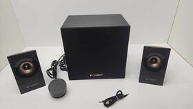 Z-533 Logitech Black Z533 Multimedia System - Subwoofer And Stereo Speakers Works Great