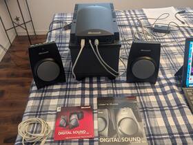 Microsoft 692301073734 Collectors Item Digital Sound System 80 In Immaculate Condition