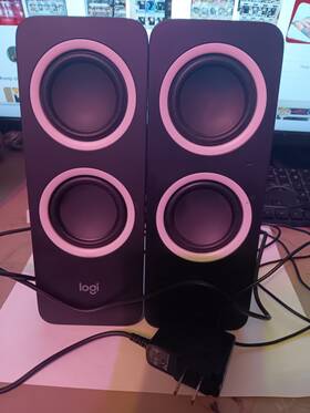 Jz012u-055130 Speakers Pair Of Logi With Power Cord Tested Works