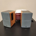 Edifier R1280T Powered 2.0 Bookshelf Speakers Dual Rca Inputs Wood Scratch &dent. Fixed Price $60.00.