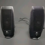 Logitech S-120 Desktop Speaker System Black. Fixed Price $9.61.