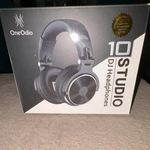 Oneodio PRO-10 Studio Headphones Black 50MM Adjustable Headband 3.5MM/6.35MM. Fixed Price $25.00.