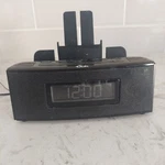 Dok CR18 Smart Phone Universal Multi-charging Station Alarm Clock Speaker Radio. Fixed Price $14.99.