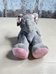 Dave And Busters Sitting Elephant Speakers Bottom Of Feet Usb Aux Cable. Fixed Price $60.00.