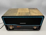 Monster Mnretro-dw 30W Bluetooth Speaker & Qi Wireless Charger Wood Finish. Fixed Price $40.00.