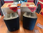 Electro-voice EVERSE8 Black 8" Battery Powered Active Bluetooth Speaker. Fixed Price $599.00.