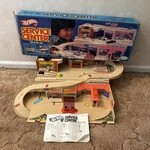 Sto & Go Service Center Hot Wheels 1979 Mattel Playset W/ Box Instructions. Fixed Price $89.99.