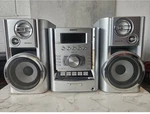 Sony CMT-HP7 Micro Hi-fi Stereo System Matching Speakers 5 Disc Changers. Fixed Price $127.00.